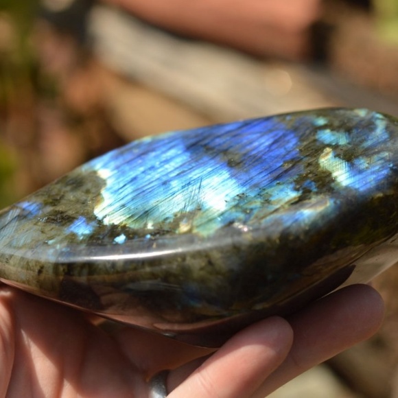 LABRADORITE STANDING SLICE FULL POLISHED - Picture 2 of 4